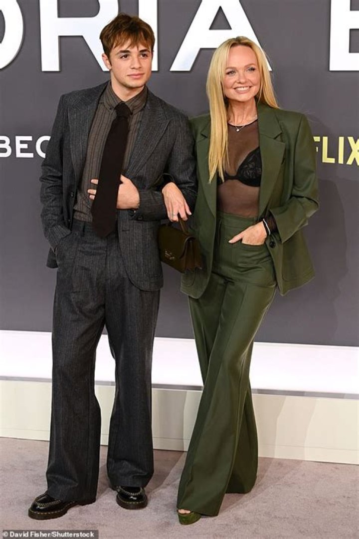 Emma Bunton with mom