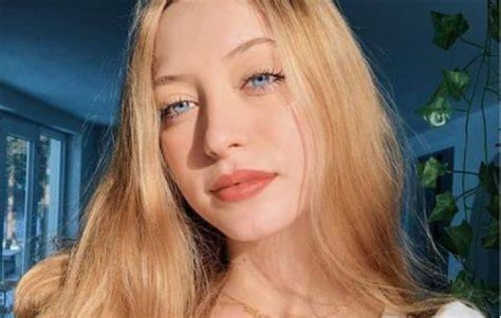 Sophia Diamond Net Worth Sophia Diamond Net Worth